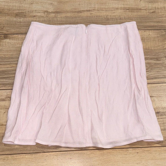 Aritzia Light Pink Mini Skirt - Picture 3 of 3